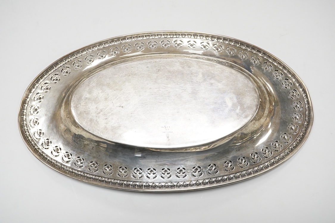 A late 19th/early 20th century North American sterling oval dish by Wm. B. Durgin & Co, with pierced border, length 32cm, 7.6oz.